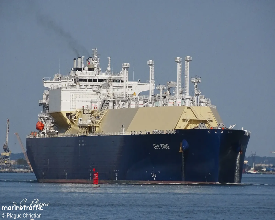 Berthing / Unberthing LNGC MT